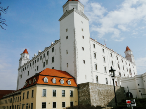 スロバキア｜ブラチスラヴァ城